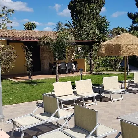 Village Apartmanhotel