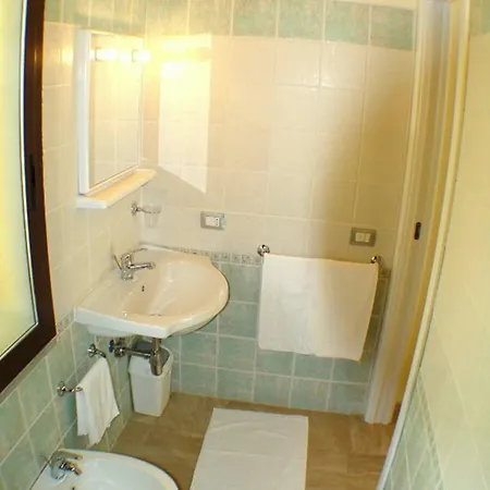 Village Aparthotel 3*