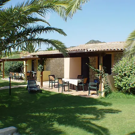 Aparthotel Village