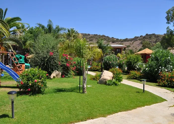Village Aparthotel