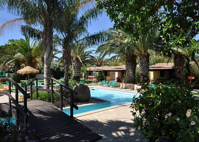 Village Aparthotel