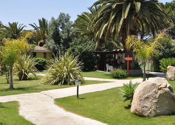 Apartmanhotel Village 3*